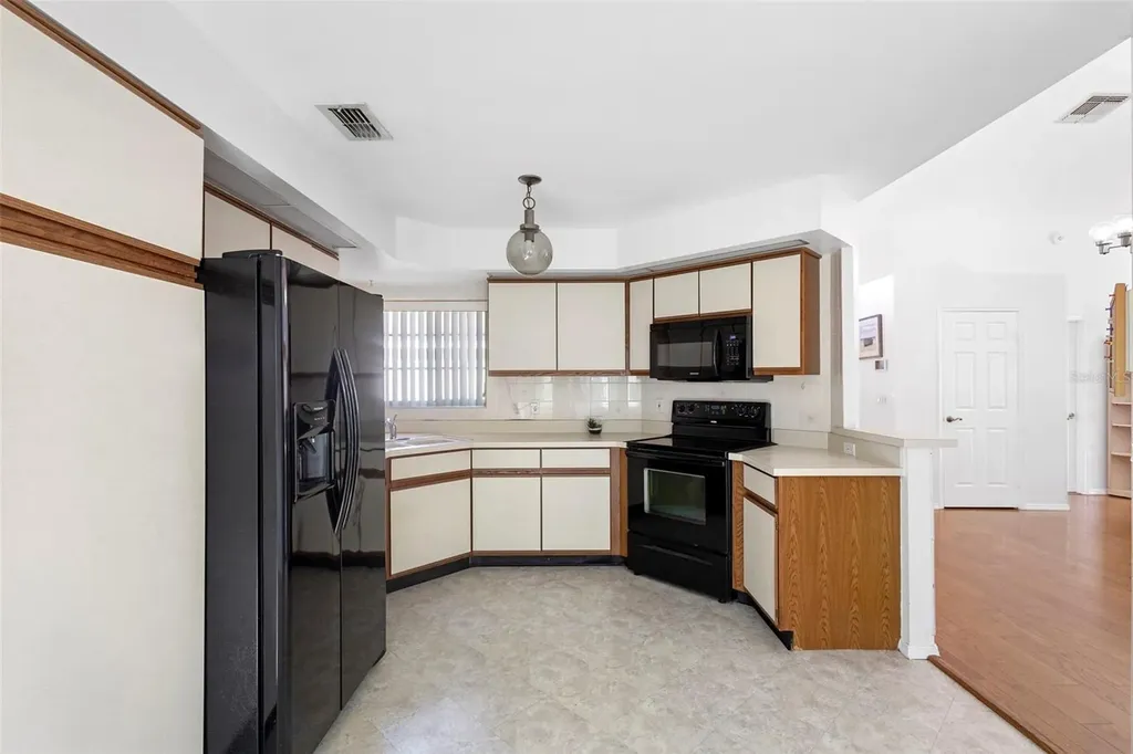 1530 Larks Nest Court Orlando FL 32824