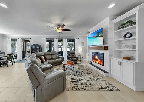 2935 Shetland Ridge Drive Valrico FL 33596