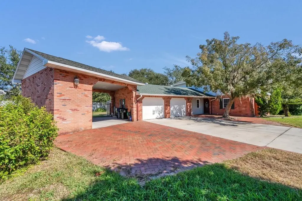 223 Denese Lane Auburndale FL 33823