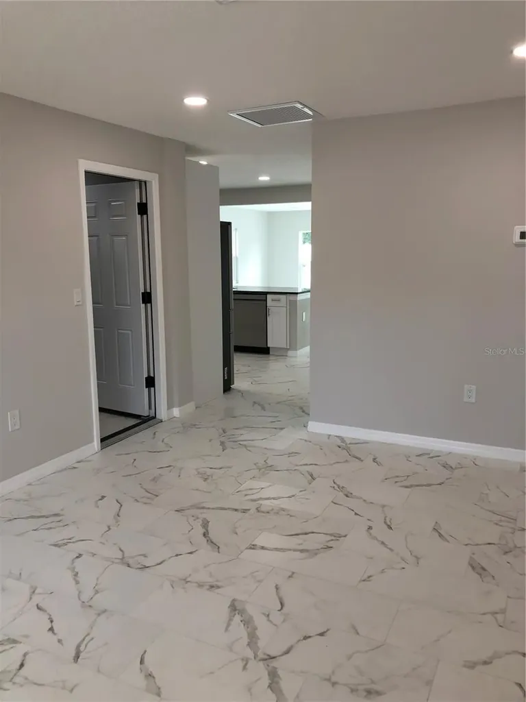 345 Parkland Avenue Sarasota FL 34232