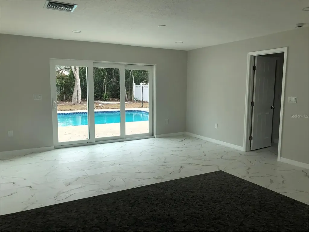 345 Parkland Avenue Sarasota FL 34232