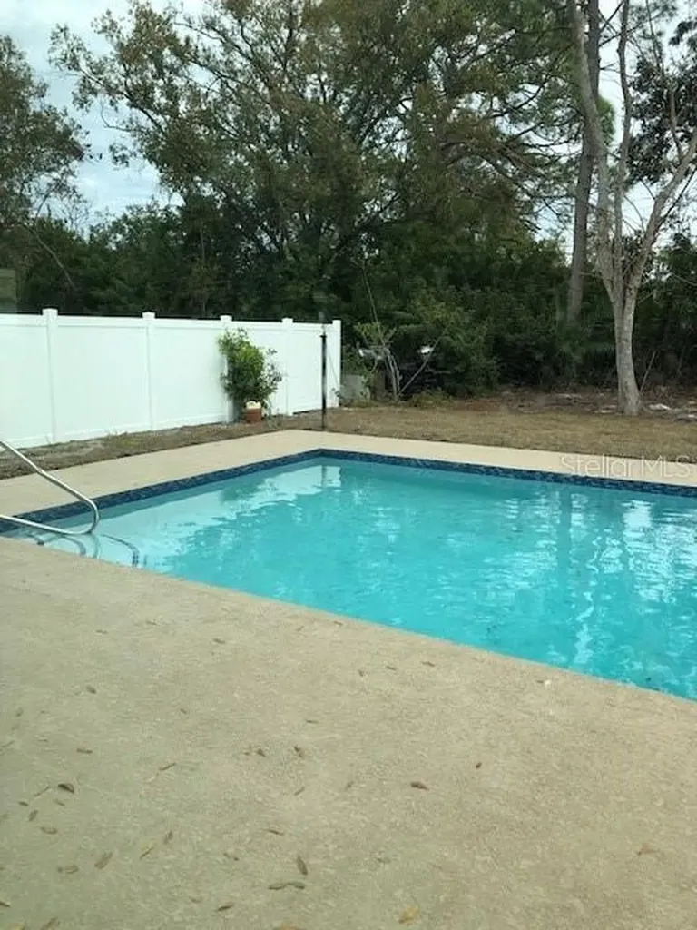 345 Parkland Avenue Sarasota FL 34232