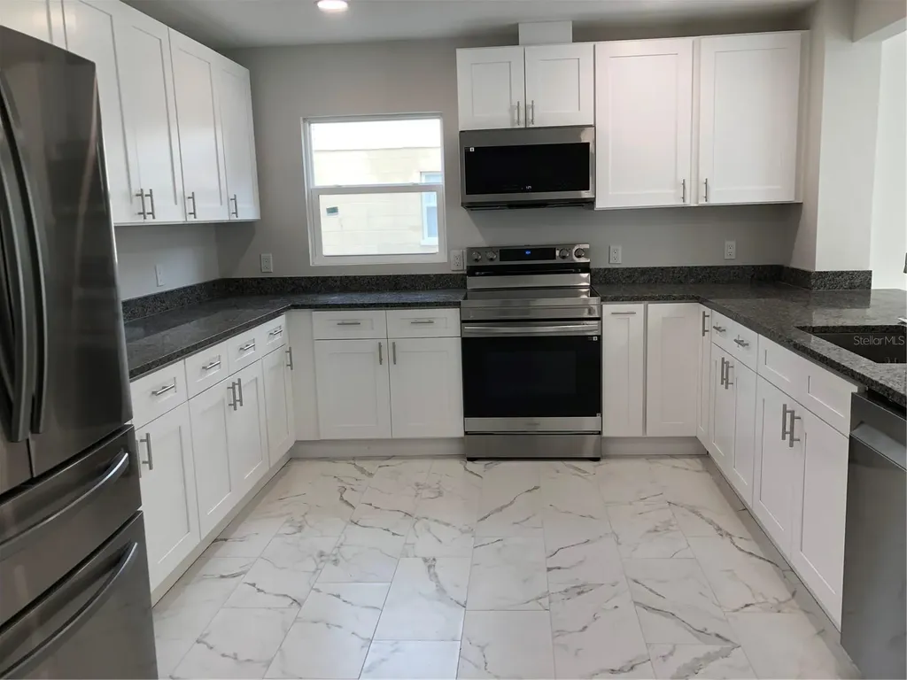 345 Parkland Avenue Sarasota FL 34232
