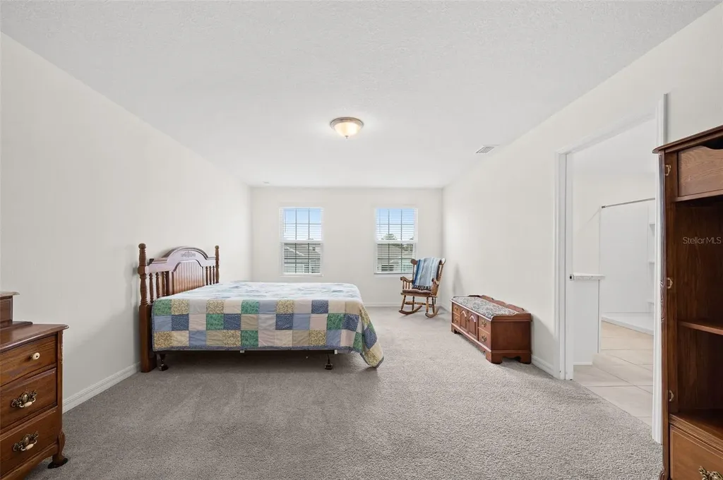 2131 NW 247th Drive Newberry FL 32669