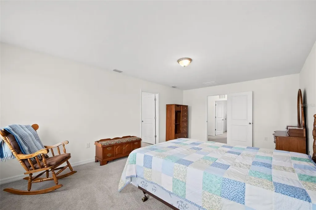 2131 NW 247th Drive Newberry FL 32669