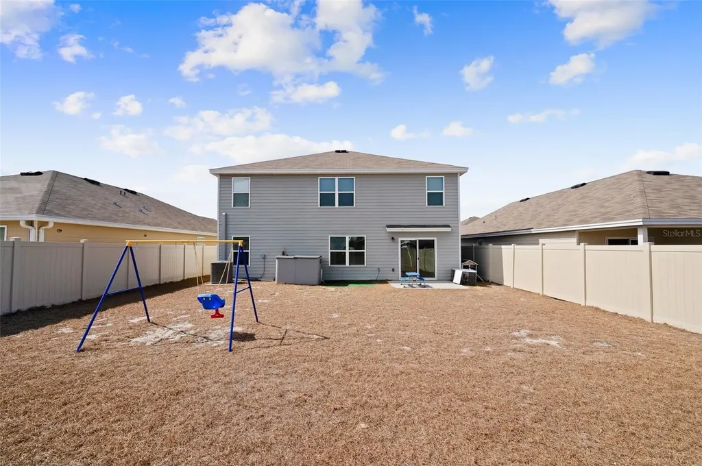 2131 NW 247th Drive Newberry FL 32669