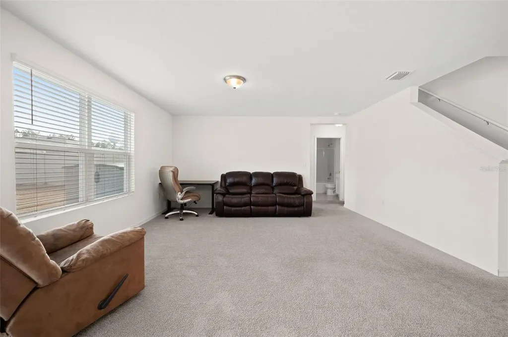 2131 NW 247th Drive Newberry FL 32669