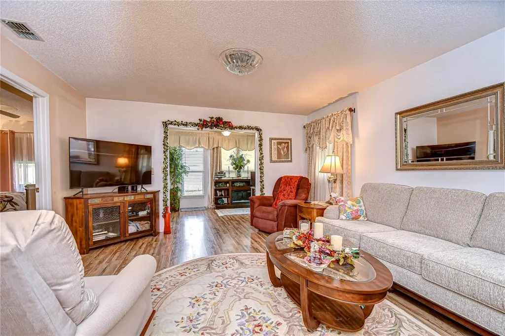 38351 Ironwood Place Zephyrhills FL 33542