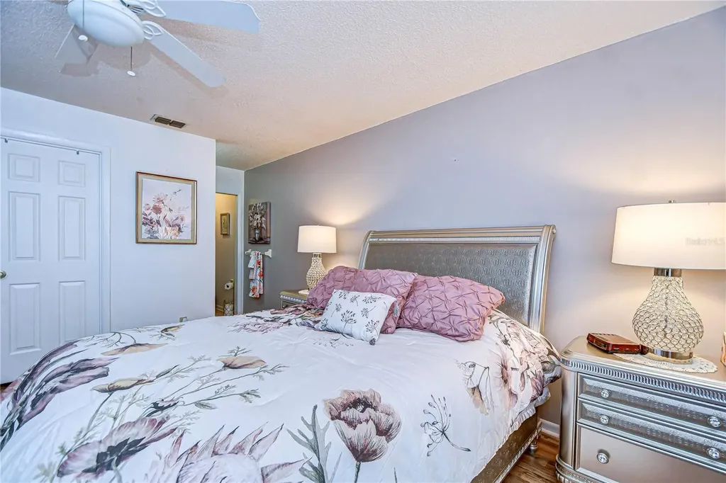 38351 Ironwood Place Zephyrhills FL 33542