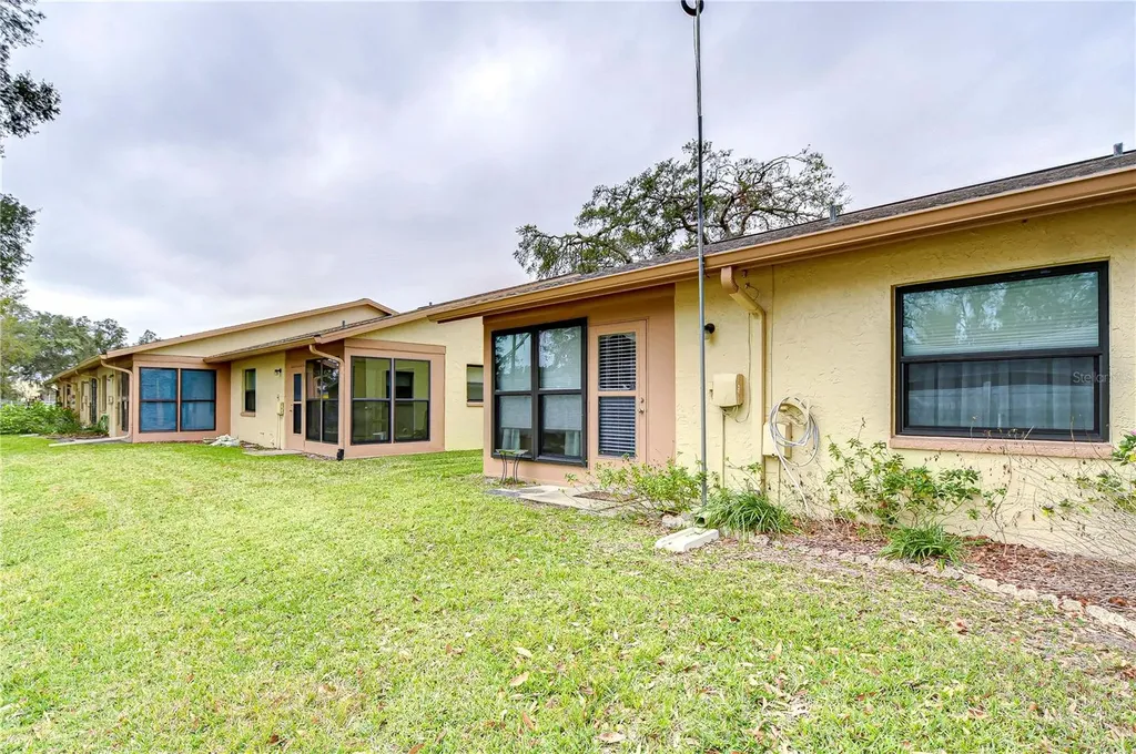 38351 Ironwood Place Zephyrhills FL 33542