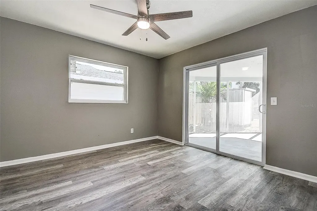 130 42nd Avenue N St Petersburg FL 33703