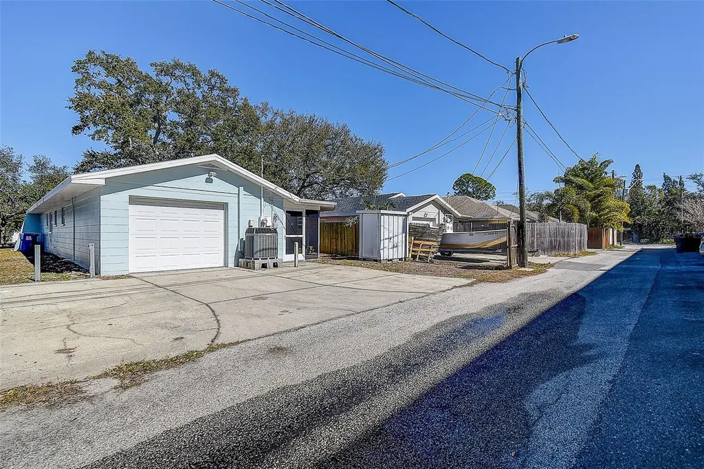 130 42nd Avenue N St Petersburg FL 33703