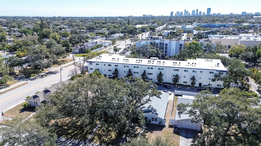 130 42nd Avenue N St Petersburg FL 33703