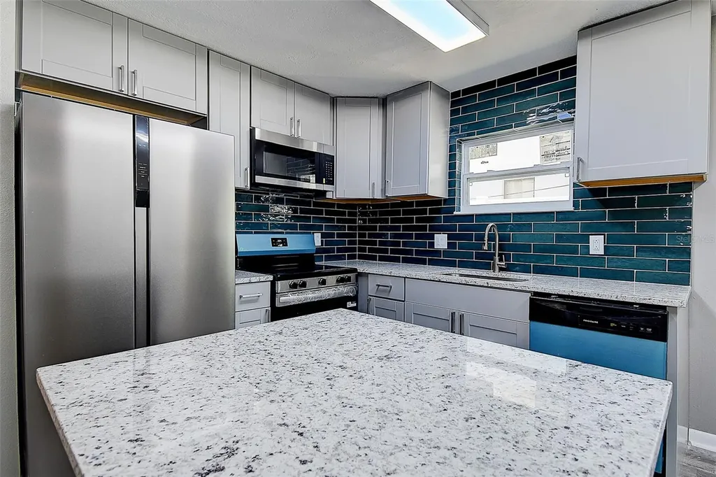 130 42nd Avenue N St Petersburg FL 33703