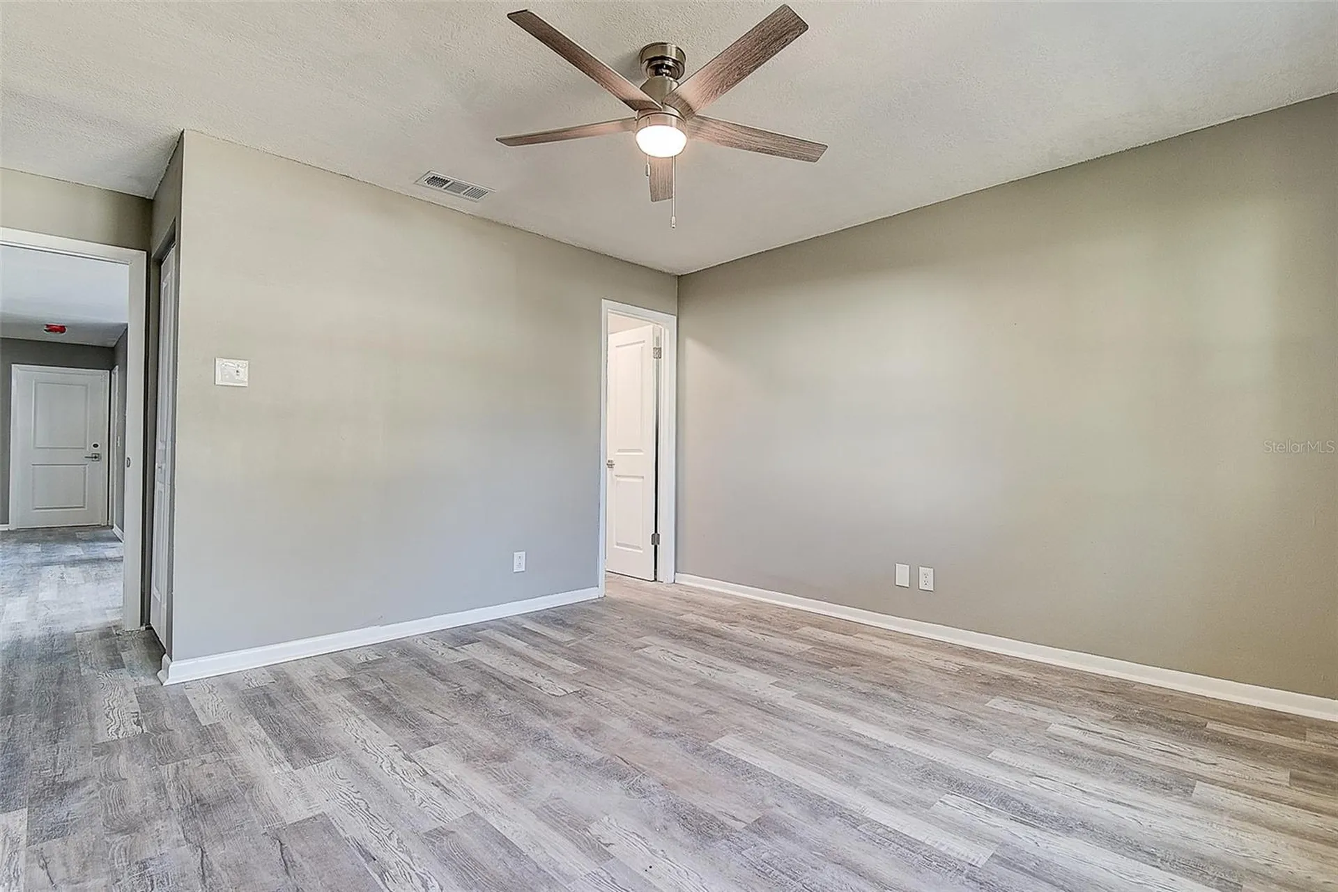 130 42nd Avenue N St Petersburg FL 33703