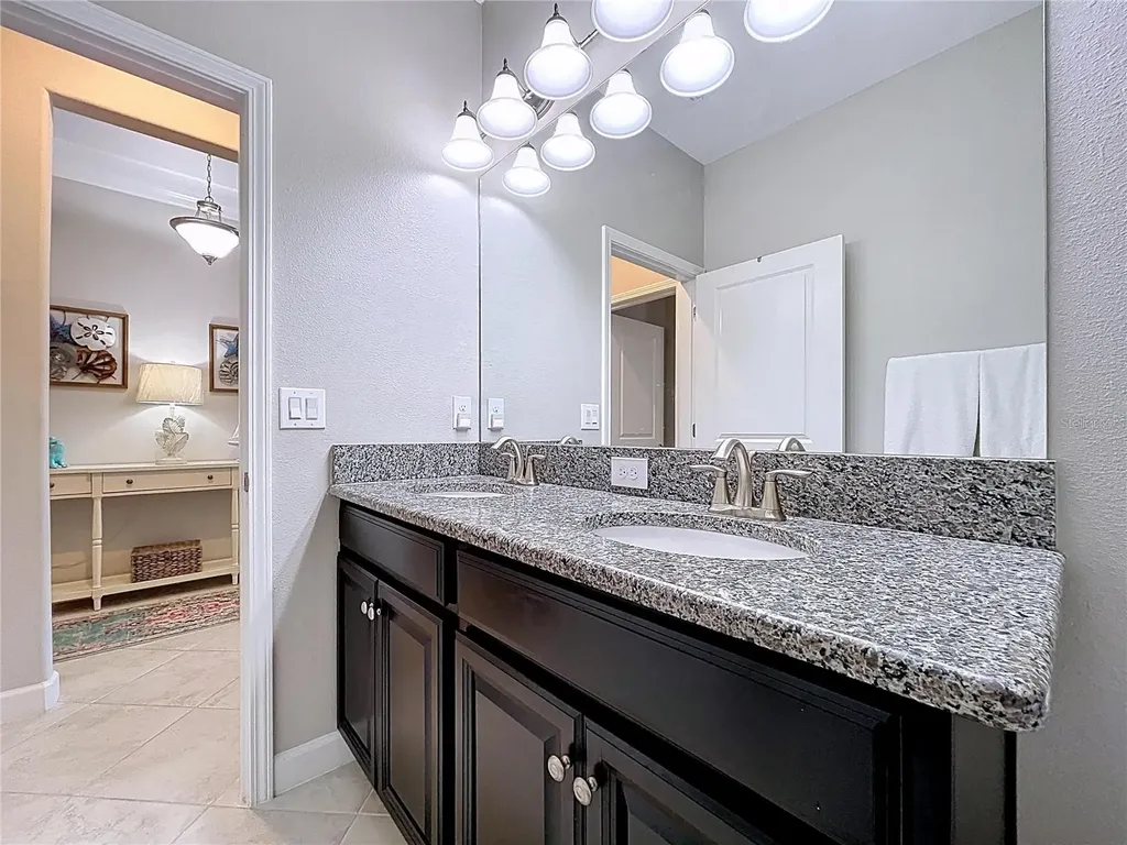 13907 Roseate Tern Lane Riverview FL 33579