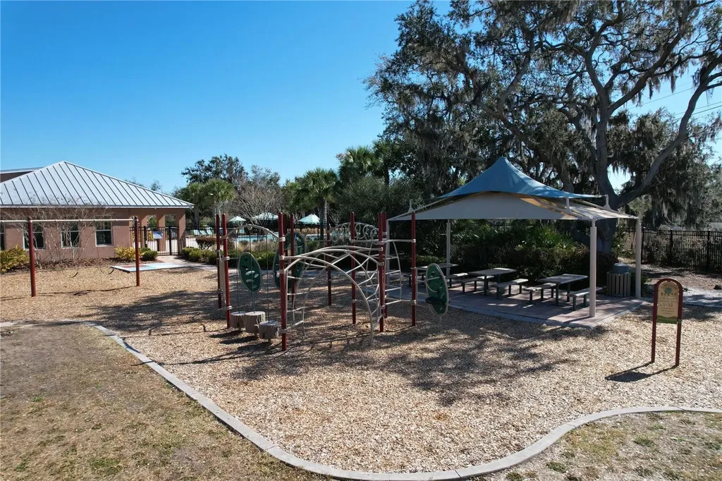 13907 Roseate Tern Lane Riverview FL 33579