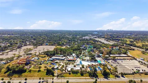 10405 N Woodmere Road Tampa FL 33617
