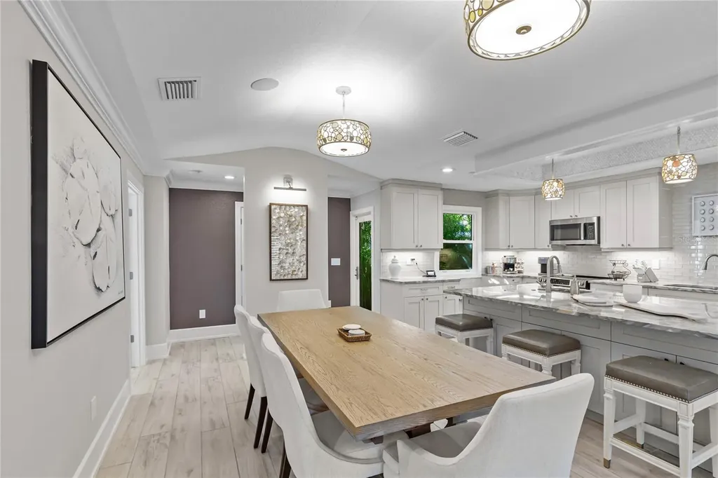 135 93rd Avenue Treasure Island FL 33706