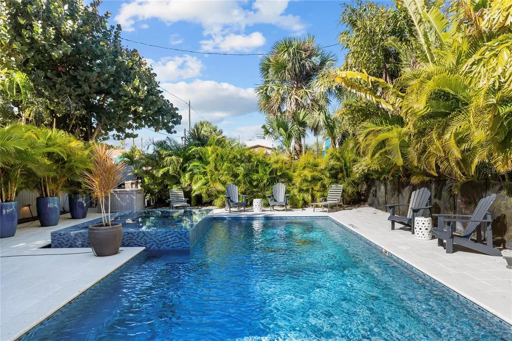 135 93rd Avenue Treasure Island FL 33706