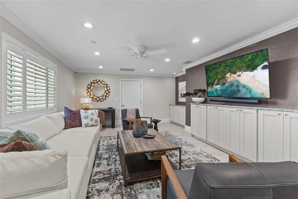 135 93rd Avenue Treasure Island FL 33706