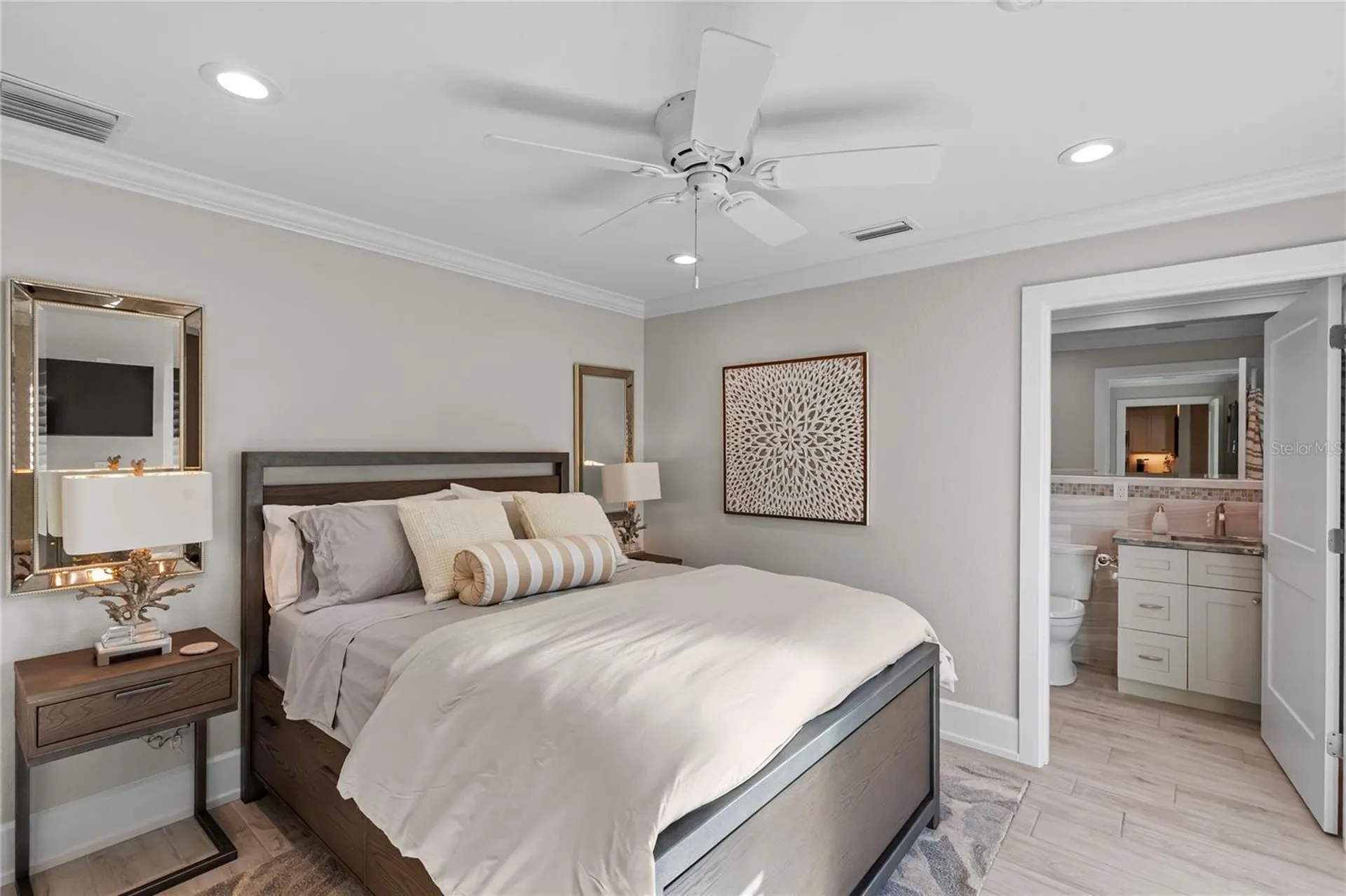 135 93rd Avenue Treasure Island FL 33706