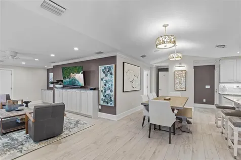 135 93rd Avenue Treasure Island FL 33706