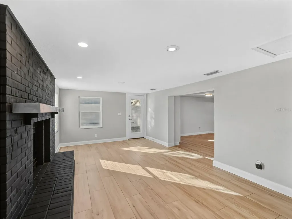 4016 W Nassau Street Tampa FL 33607