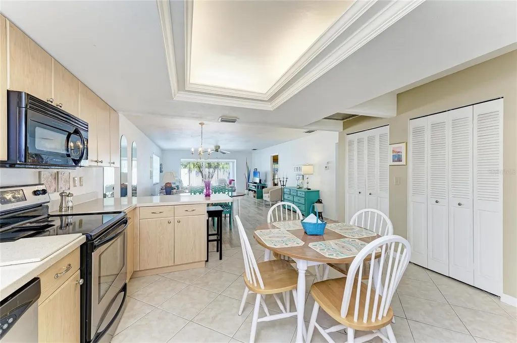 9417 Kingston Drive Bradenton FL 34210