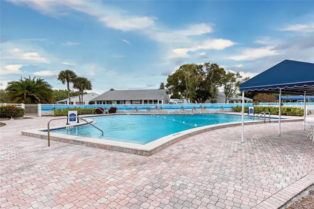 9417 Kingston Drive Bradenton FL 34210