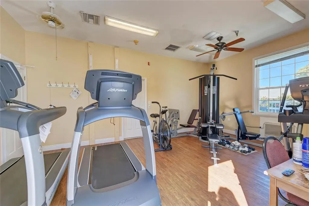 9417 Kingston Drive Bradenton FL 34210
