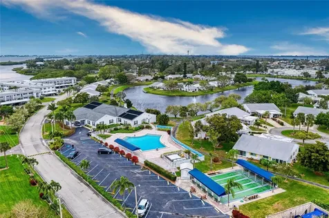 9417 Kingston Drive Bradenton FL 34210