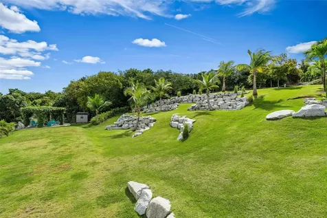 _ Roble Valley Humacao PR 00791