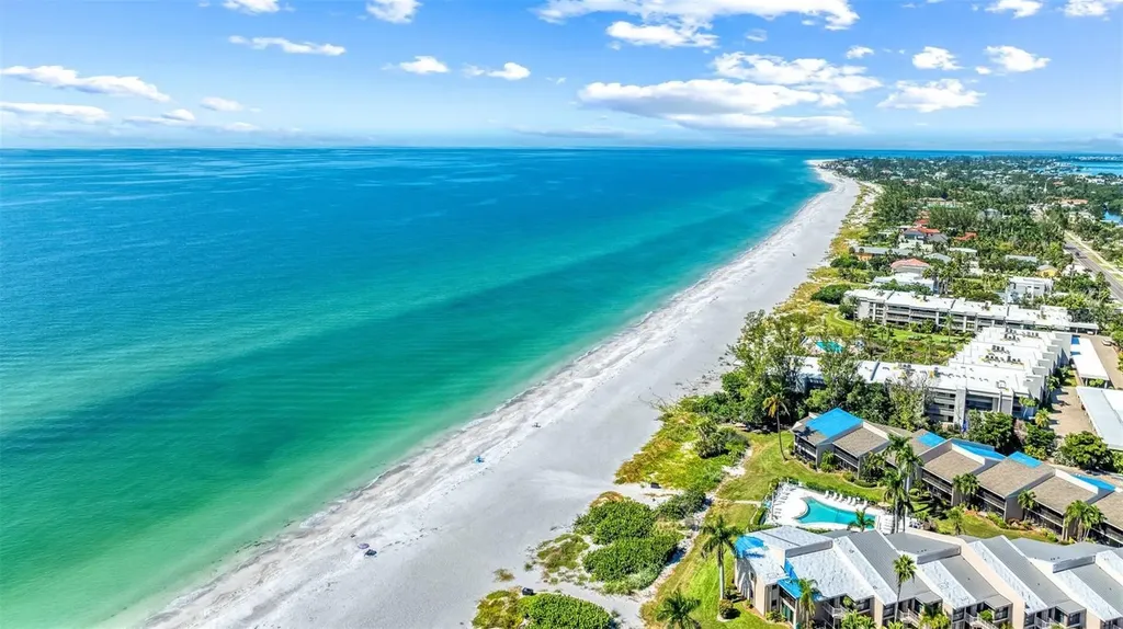 578 - 580 Companion Way Longboat Key FL 34228