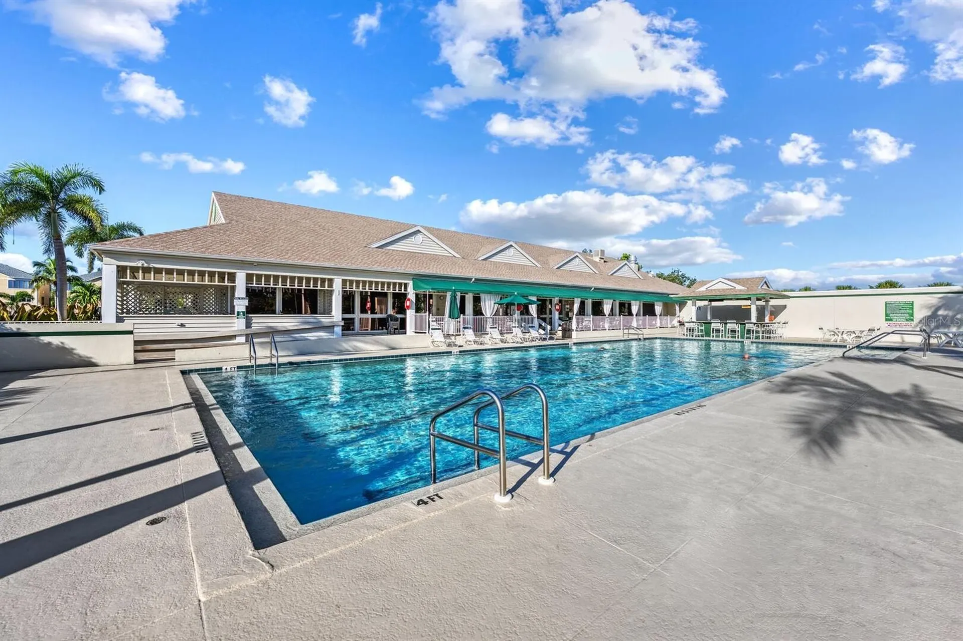 578 - 580 Companion Way Longboat Key FL 34228