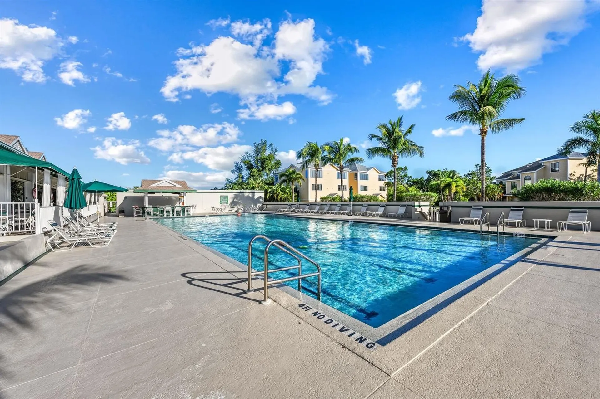 578 - 580 Companion Way Longboat Key FL 34228