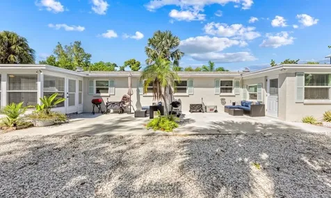 578 - 580 Companion Way Longboat Key FL 34228