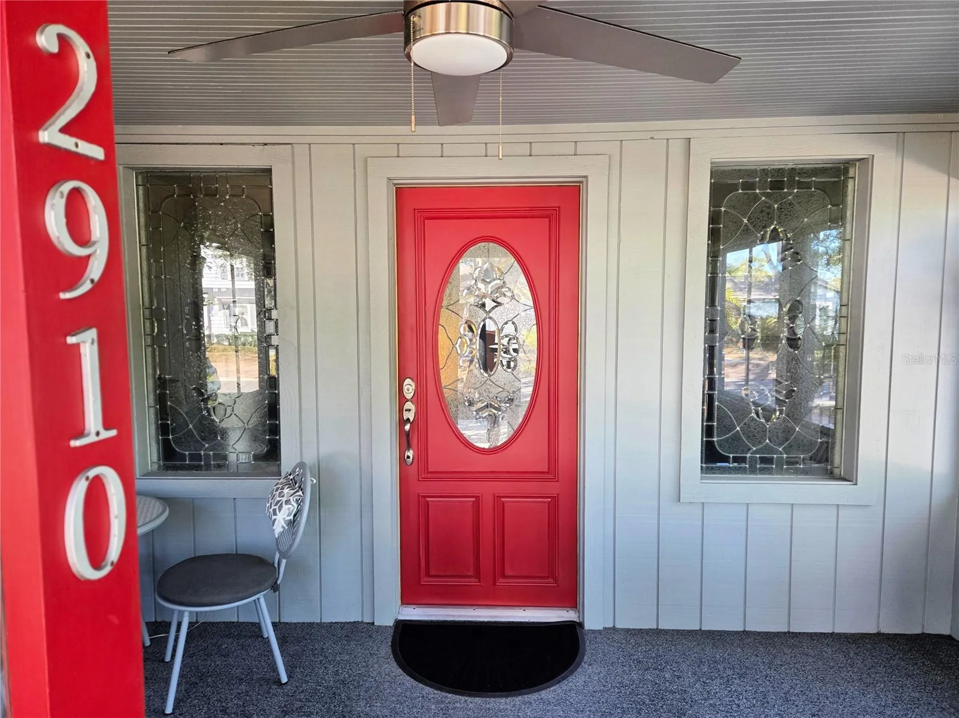 2910 11th Avenue N St Petersburg FL 33713
