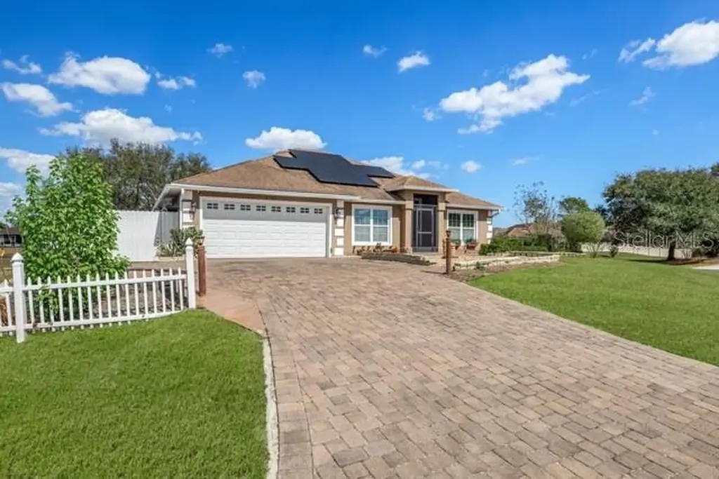 4701 Fairweather Court Kissimmee FL 34758