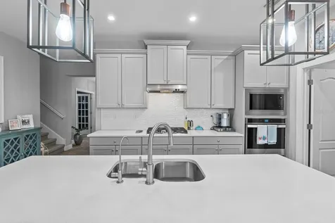 5432 Silver Sun Drive Apollo Beach FL 33572
