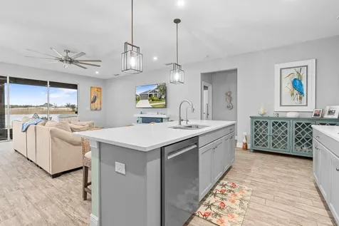 5432 Silver Sun Drive Apollo Beach FL 33572