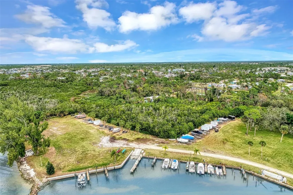 7500 Park Pointe Drive Englewood FL 34224