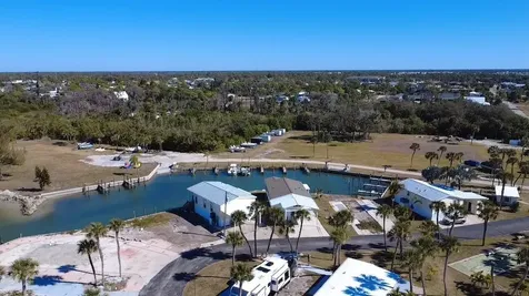 7500 Park Pointe Drive Englewood FL 34224