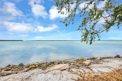 7500 Park Pointe Drive Englewood FL 34224