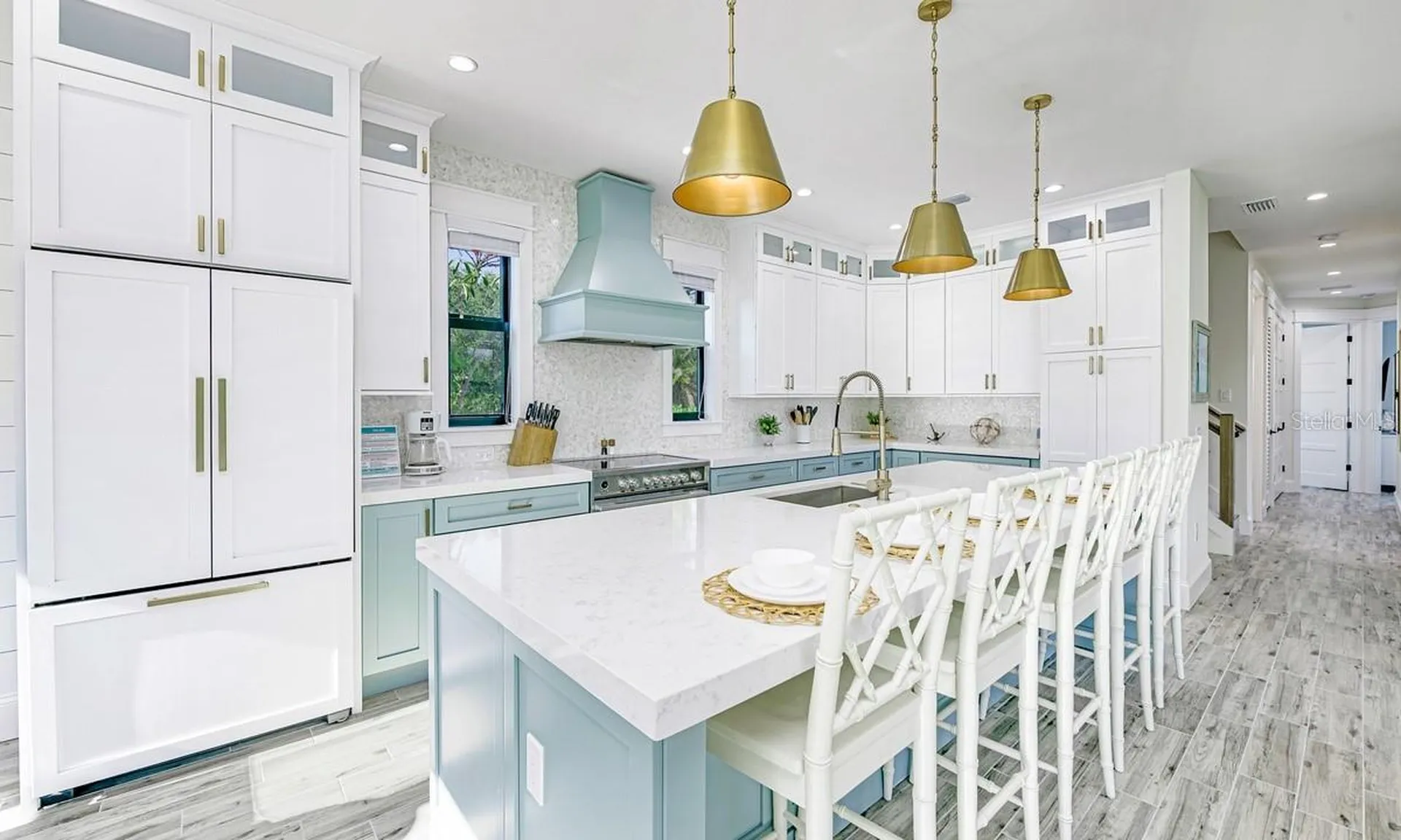 2200 Avenue B Bradenton Beach FL 34217