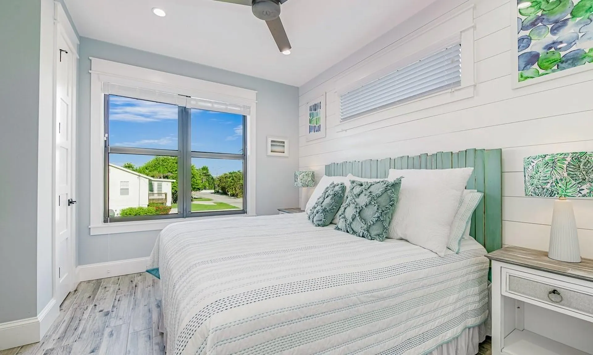 2200 Avenue B Bradenton Beach FL 34217