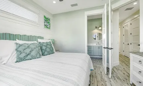 2200 Avenue B Bradenton Beach FL 34217