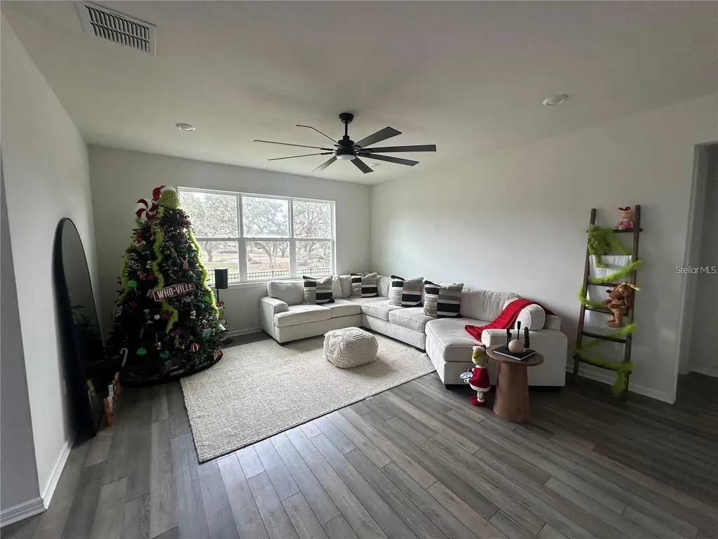 36887 Highland Meadows Court Zephyrhills FL 33542