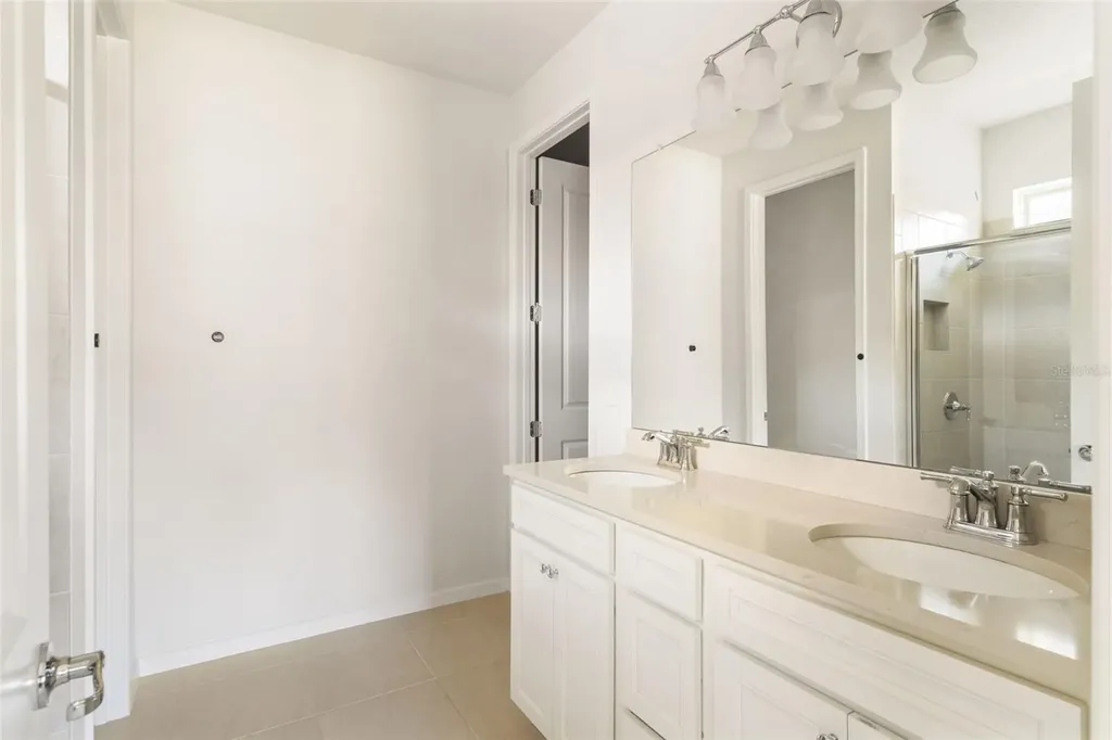36887 Highland Meadows Court Zephyrhills FL 33542