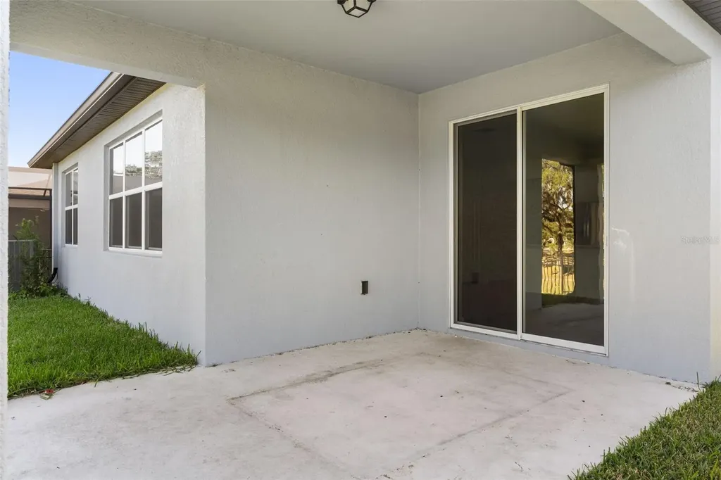36887 Highland Meadows Court Zephyrhills FL 33542